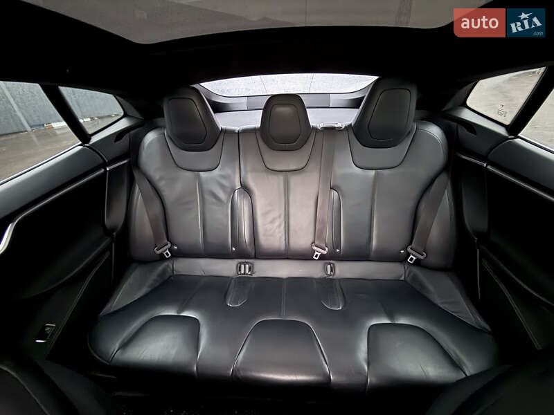 Лифтбек Tesla Model S 2015 в Ровно фото 22 Лифтбек Tesla Model S 2015 в Ровно