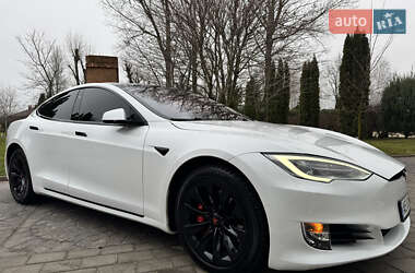 Ліфтбек Tesla Model S 2020 в Дніпрі