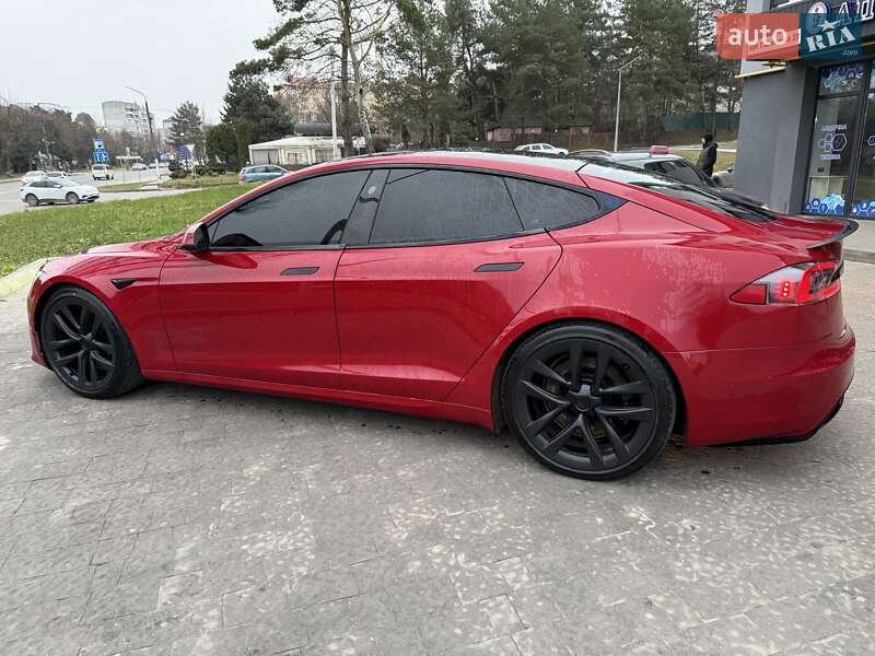 Лифтбек Tesla Model S 2021 в Львове