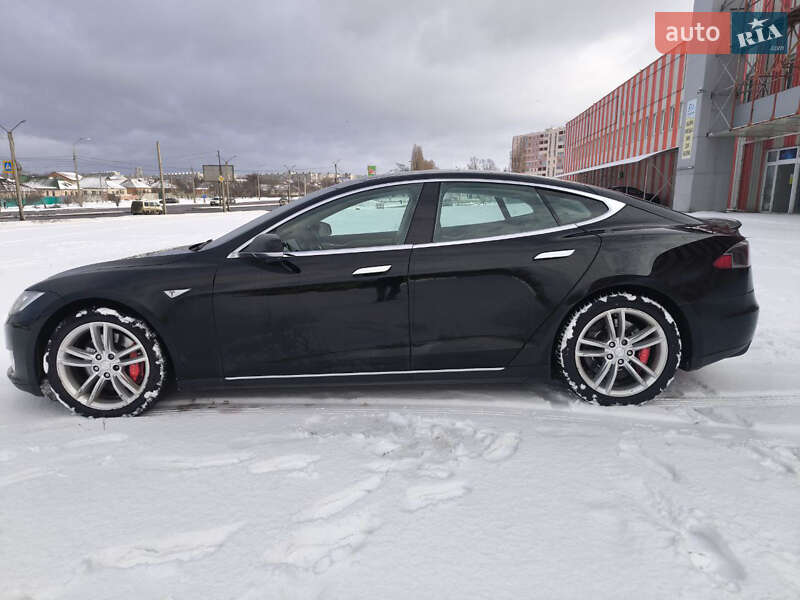 Ліфтбек Tesla Model S 2014 в Харкові