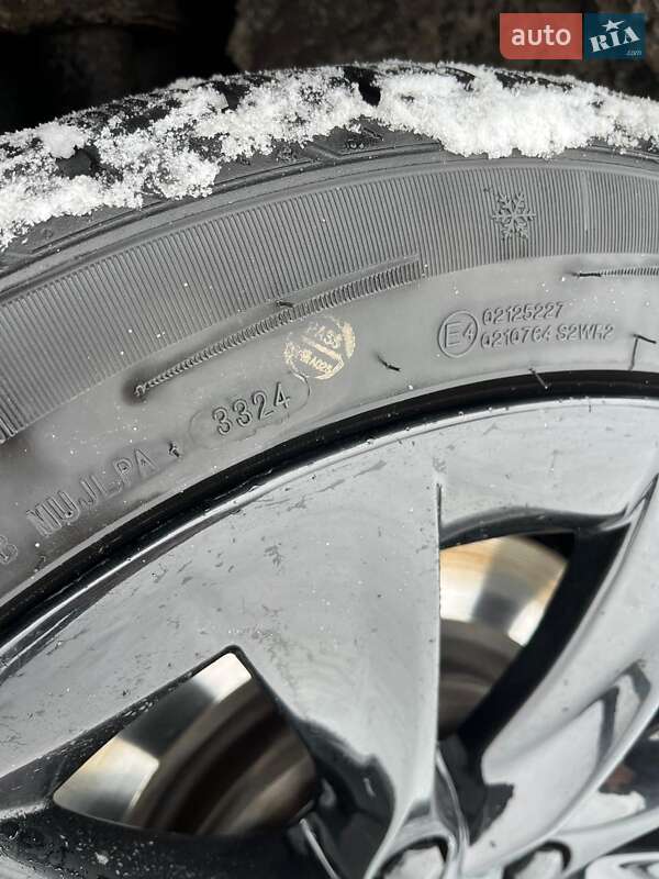 Лифтбек Tesla Model S 2017 в Житомире