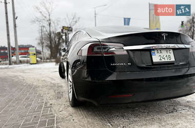 Ліфтбек Tesla Model S 2017 в Києві
