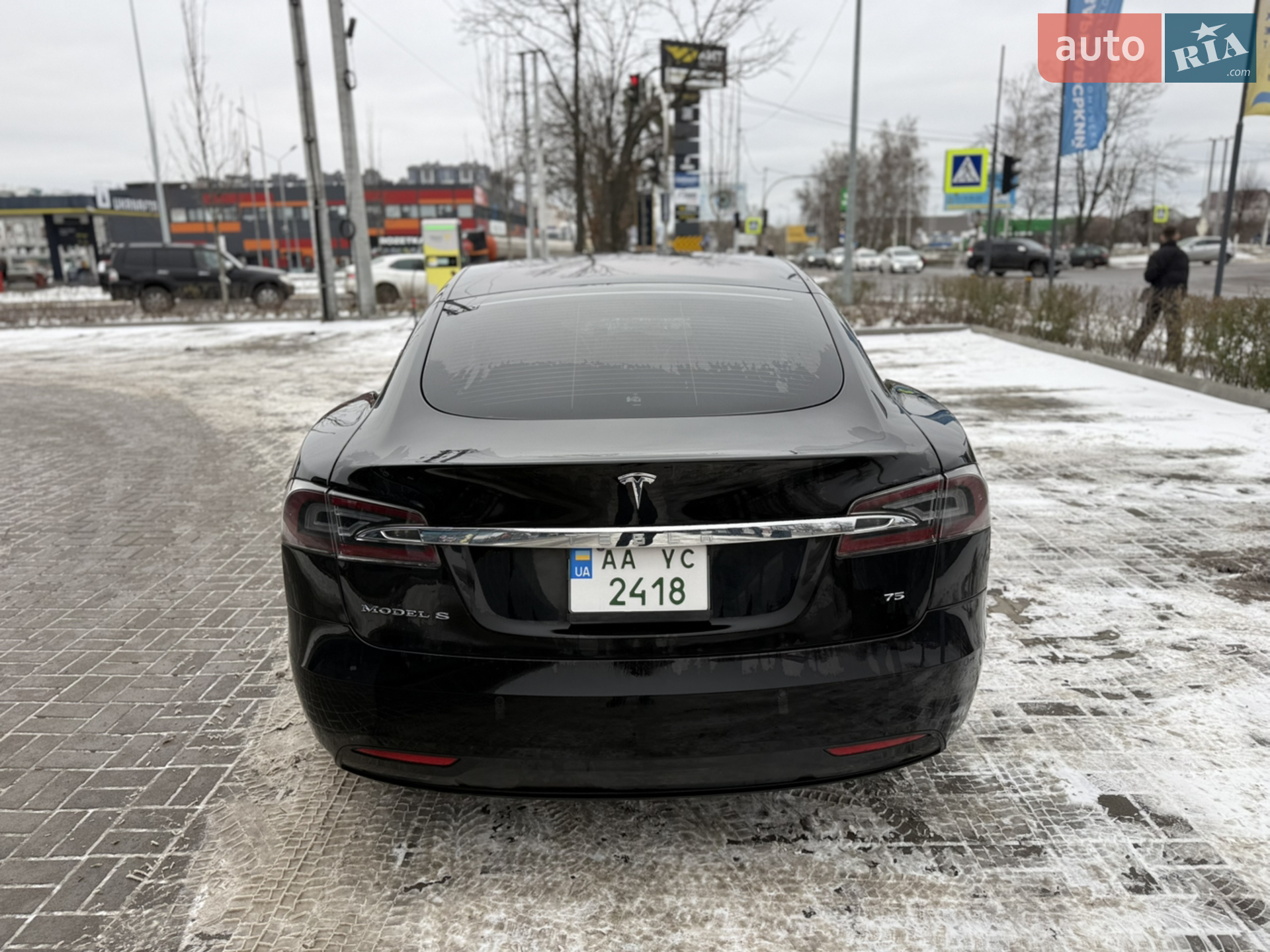 Tesla Model S 2017 VIN 5YJSA1E14HF209722 фото оголошення 21 з 99