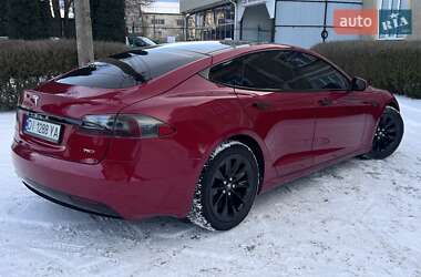 Ліфтбек Tesla Model S 2017 в Чернівцях