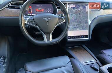 Ліфтбек Tesla Model S 2017 в Чернівцях
