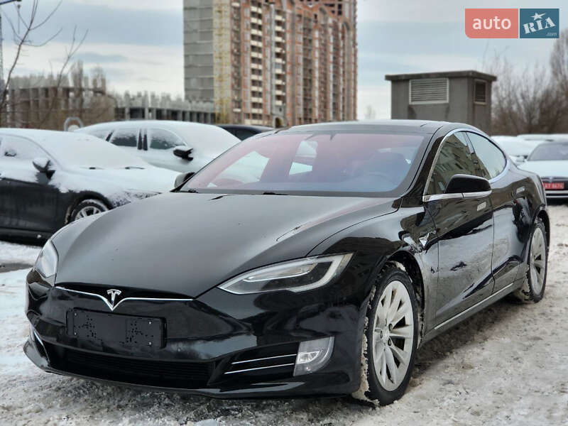 2017 Tesla Model-S, VIN 5YJSA7E27HF222587:plate — фото 1 (autoria)