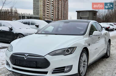 Ліфтбек Tesla Model S 2013 в Києві