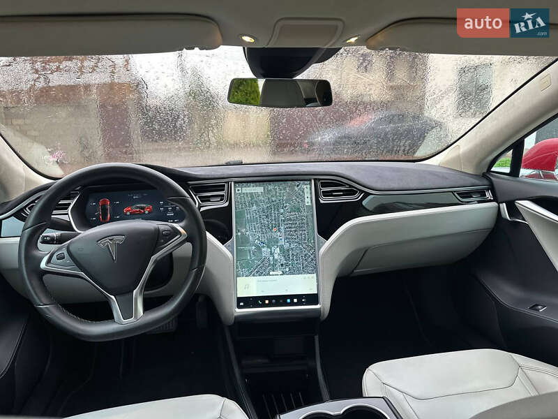 Лифтбек Tesla Model S 2015 в Одессе