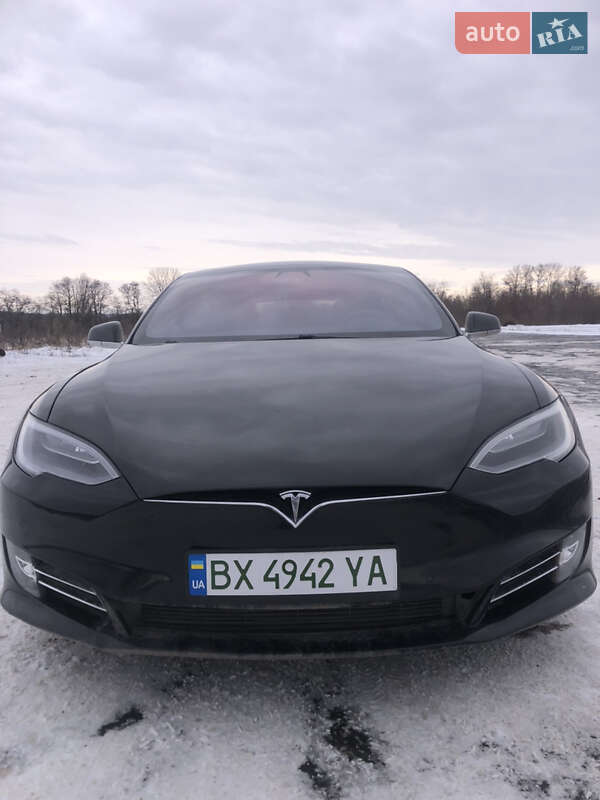 Tesla Model S 2017