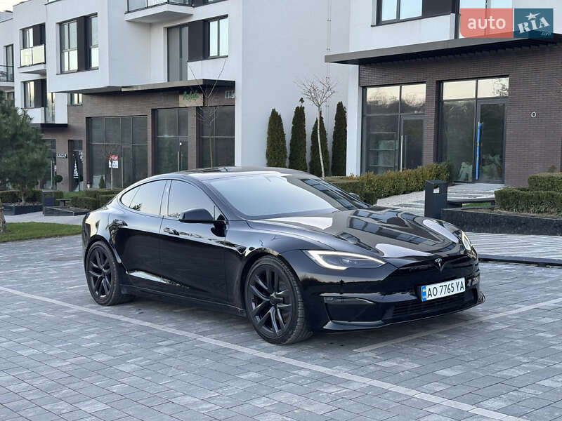 Ліфтбек Tesla Model S 2022 в Ужгороді