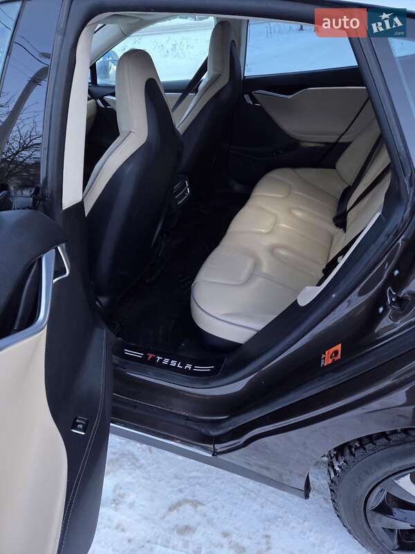 Лифтбек Tesla Model S 2014 в Теребовле фото 24 Лифтбек Tesla Model S 2014 в Теребовле