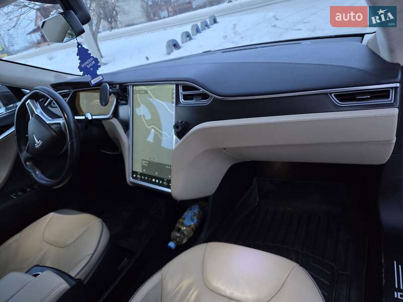 Лифтбек Tesla Model S 2014 в Теребовле фото 31 Лифтбек Tesla Model S 2014 в Теребовле