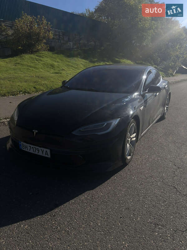 2013 Tesla Model S, VIN 5YJSA1CG8DFP20044:plate — фото 1 (autoria)