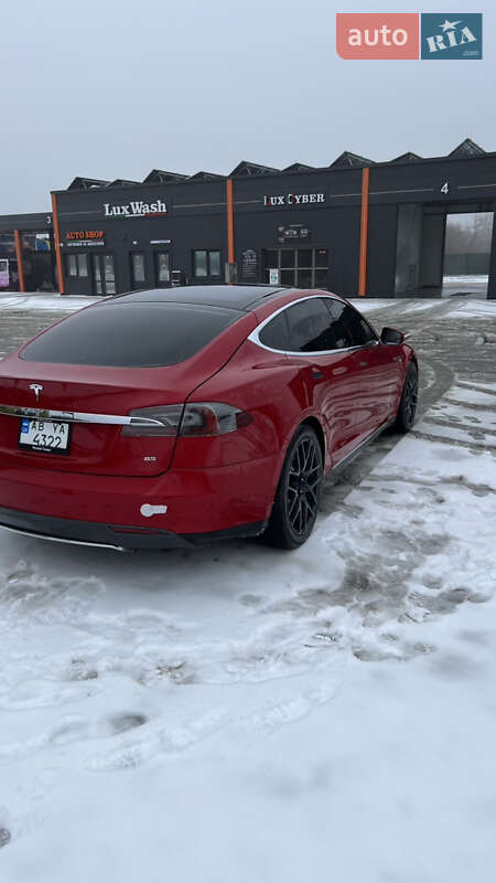 Лифтбек Tesla Model S 2014 в Виннице фото 16 Лифтбек Tesla Model S 2014 в Виннице