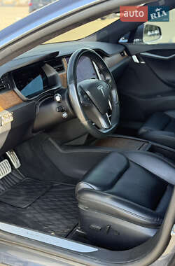 Лифтбек Tesla Model S 2020 в Днепре