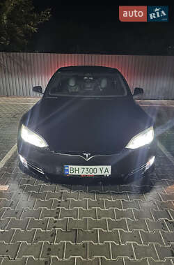 Ліфтбек Tesla Model S 2018 в Вінниці