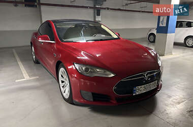 Лифтбек Tesla Model S 2016 в Львове фото 15 Лифтбек Tesla Model S 2016 в Львове