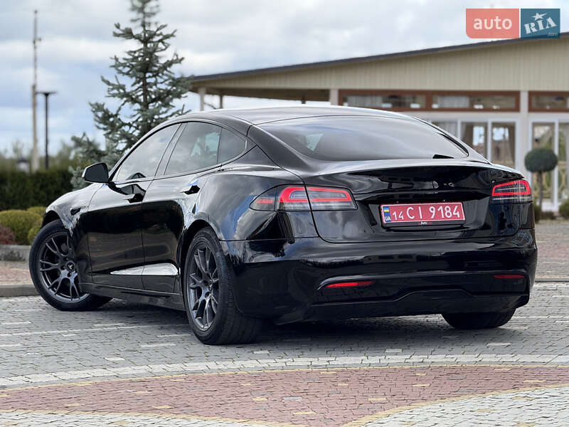 Лифтбек Tesla Model S 2024 в Дрогобыче