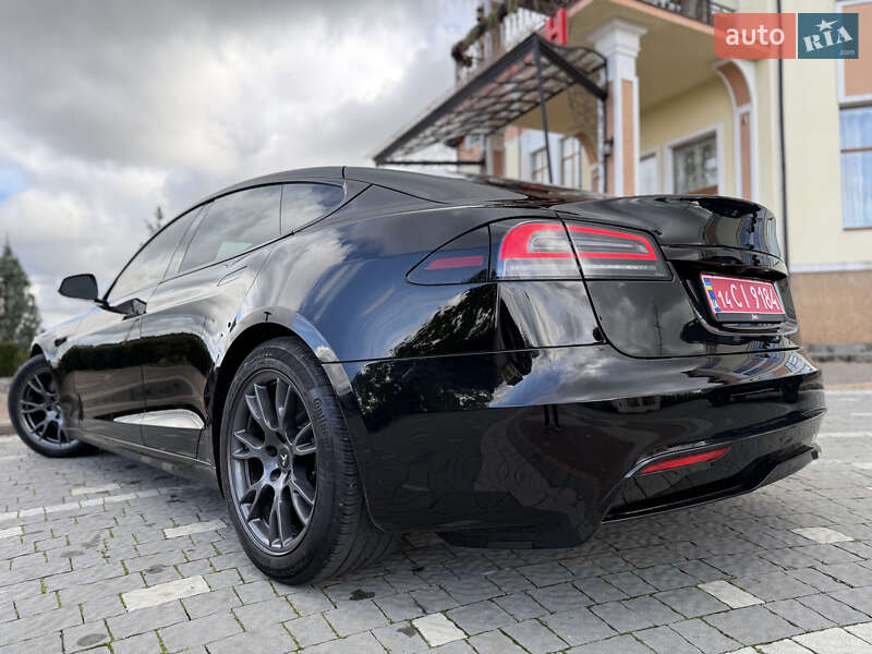 Лифтбек Tesla Model S 2024 в Дрогобыче