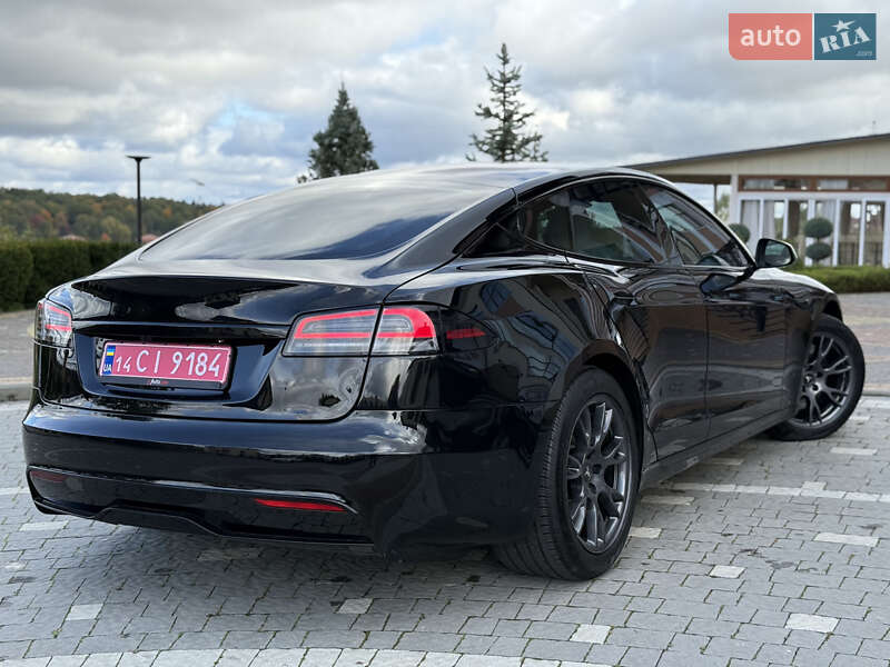 Лифтбек Tesla Model S 2024 в Дрогобыче