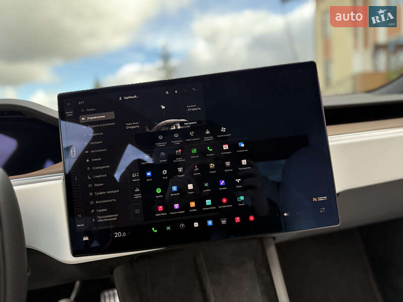 Лифтбек Tesla Model S 2024 в Дрогобыче