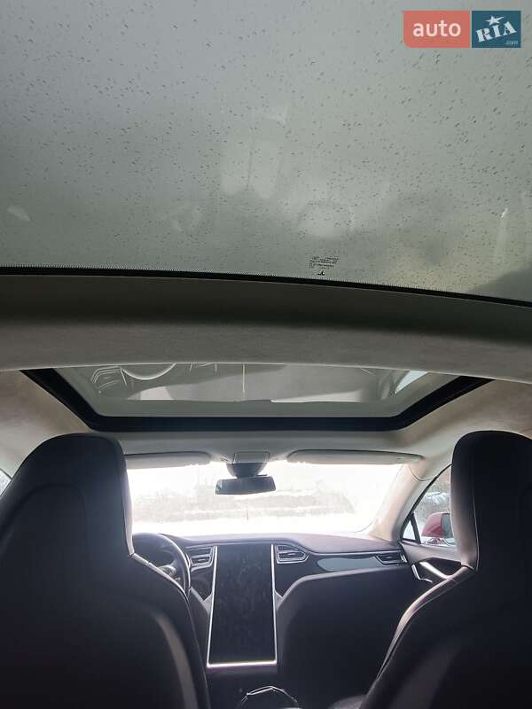 Ліфтбек Tesla Model S 2015 в Білій Церкві