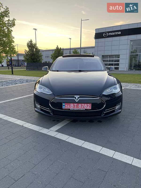 Лифтбек Tesla Model S 2013 в Мукачево