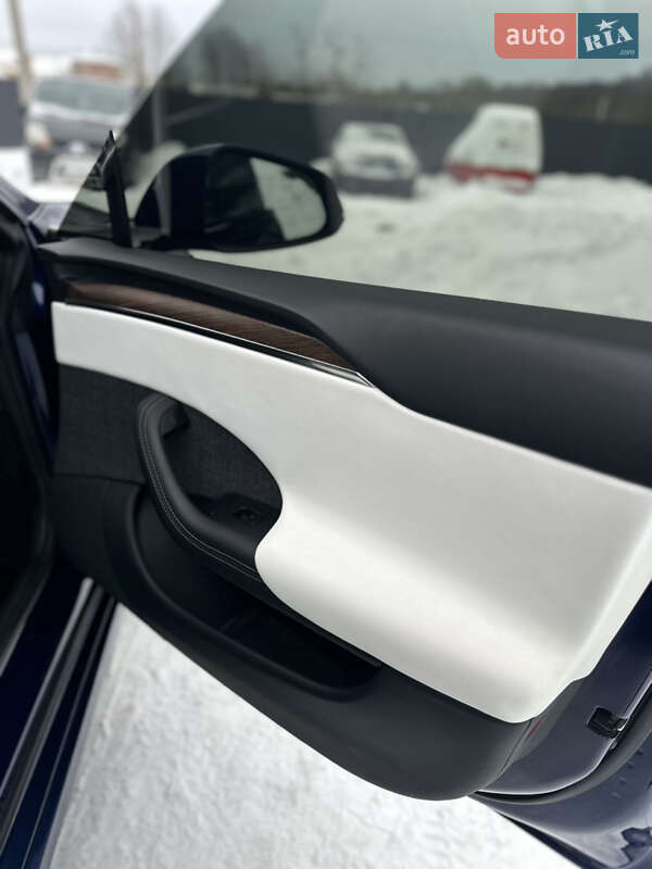 Лифтбек Tesla Model S 2021 в Львове фото 7 Лифтбек Tesla Model S 2021 в Львове