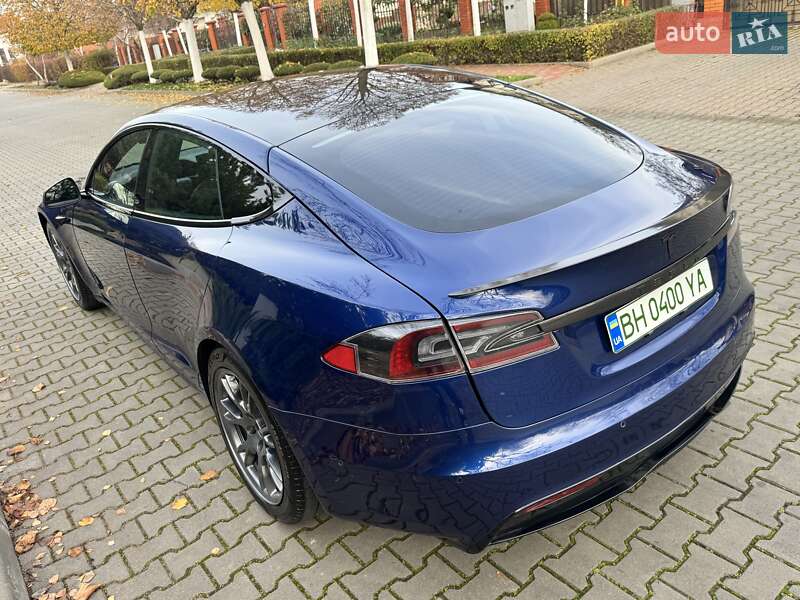 Лифтбек Tesla Model S 2021 в Одессе