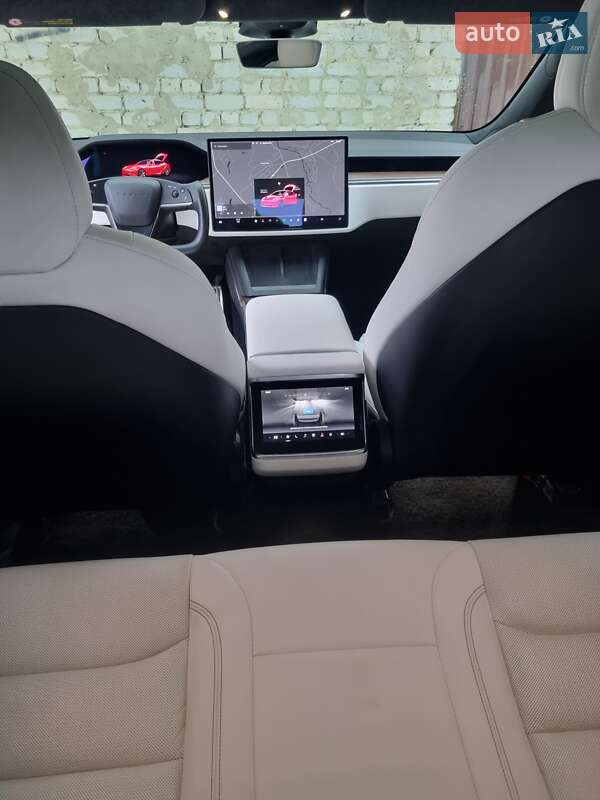 Лифтбек Tesla Model S 2022 в Харькове