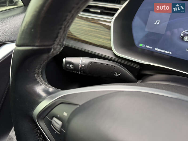 Лифтбек Tesla Model S 2015 в Одессе фото 47 Лифтбек Tesla Model S 2015 в Одессе