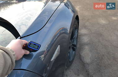 Лифтбек Tesla Model S 2015 в Луцке
