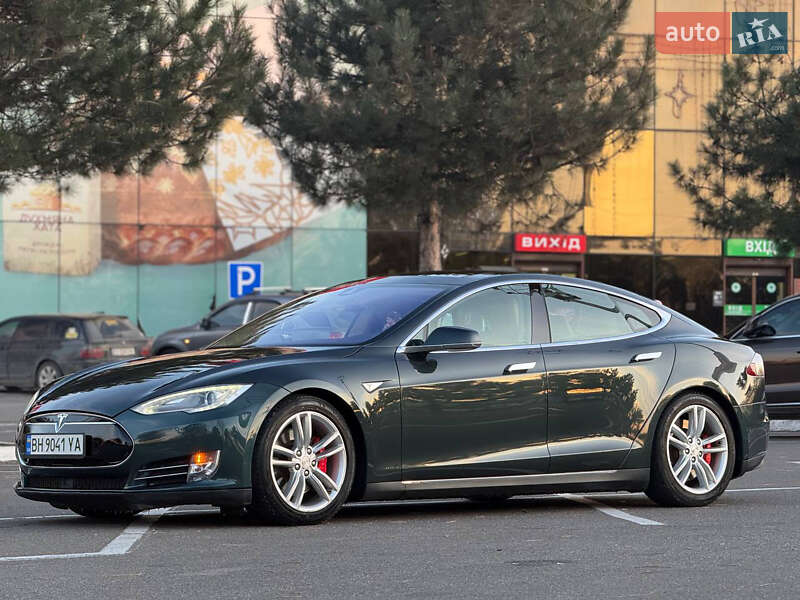 Лифтбек Tesla Model S 2014 в Одессе