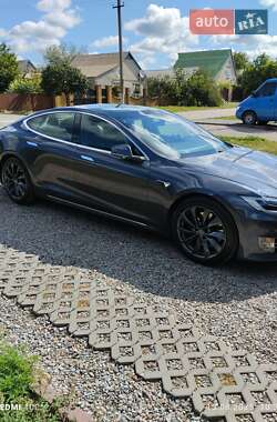 Лифтбек Tesla Model S 2018 в Павлограде