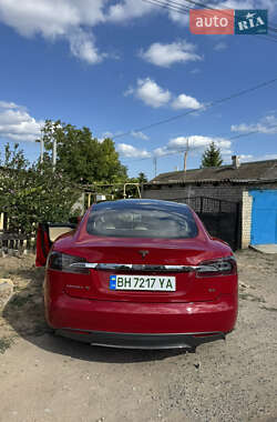 Лифтбек Tesla Model S 2013 в Одессе