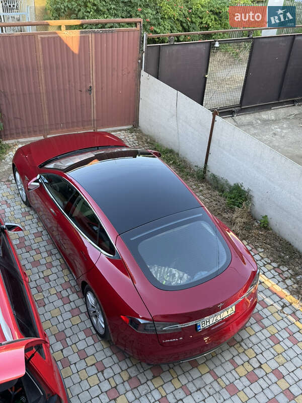 Лифтбек Tesla Model S 2013 в Одессе