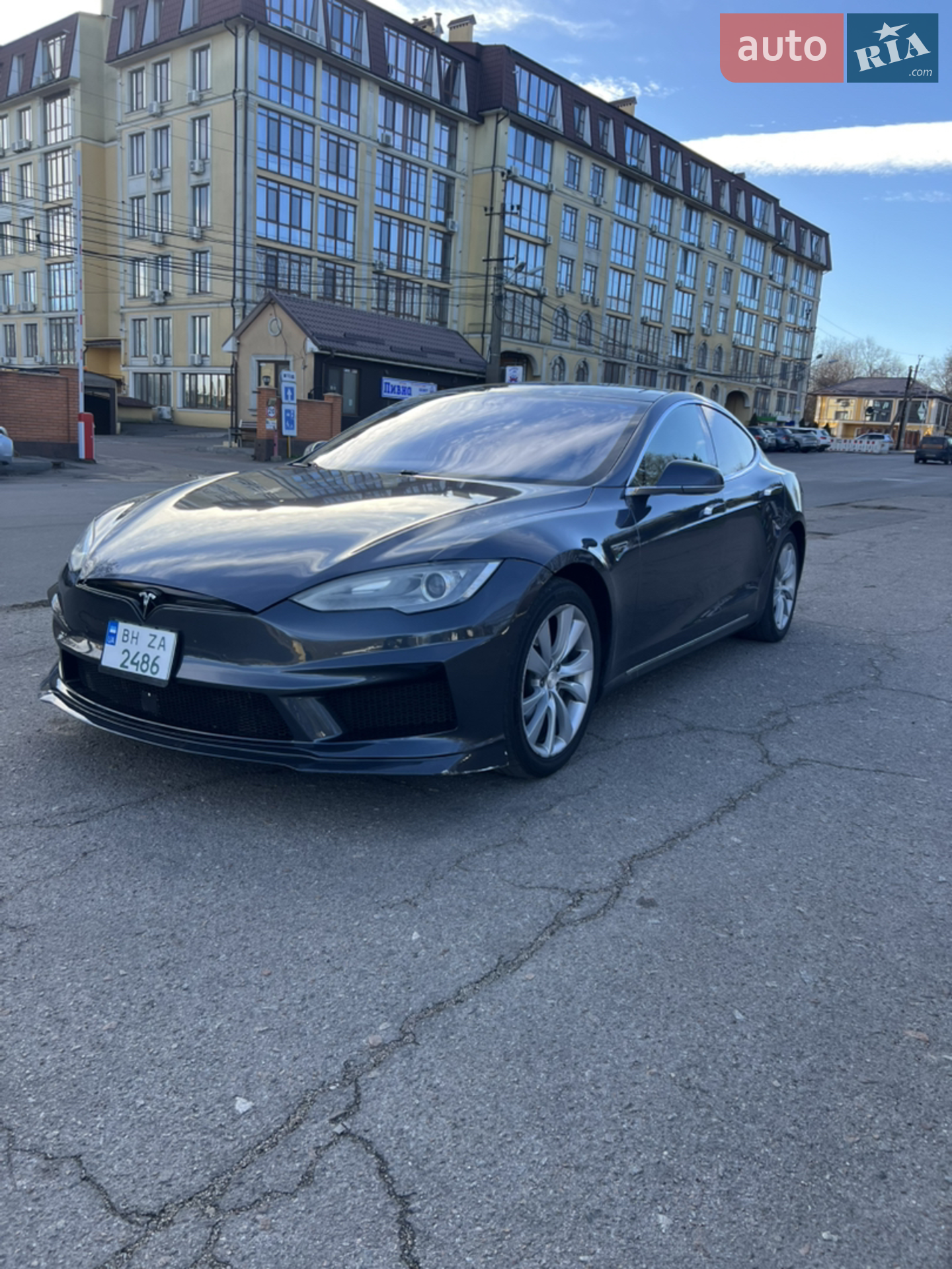 2014 Tesla Model S - мініатюра 4