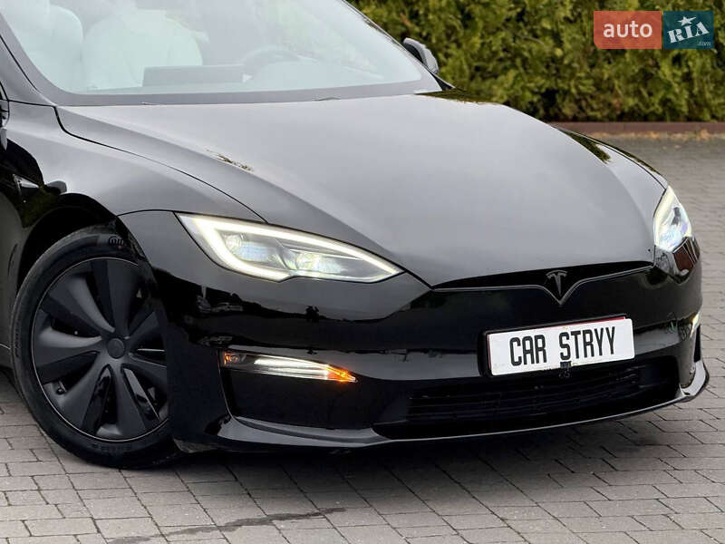 Лифтбек Tesla Model S 2023 в Стрые