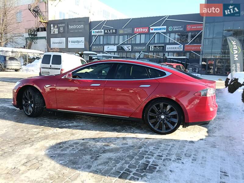 Лифтбек Tesla Model S 2013 в Львове фото 11 Лифтбек Tesla Model S 2013 в Львове