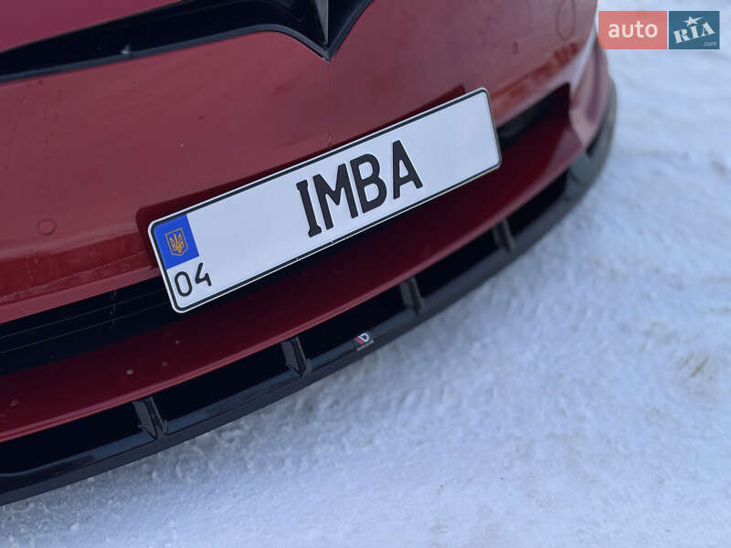 Лифтбек Tesla Model S 2022 в Днепре