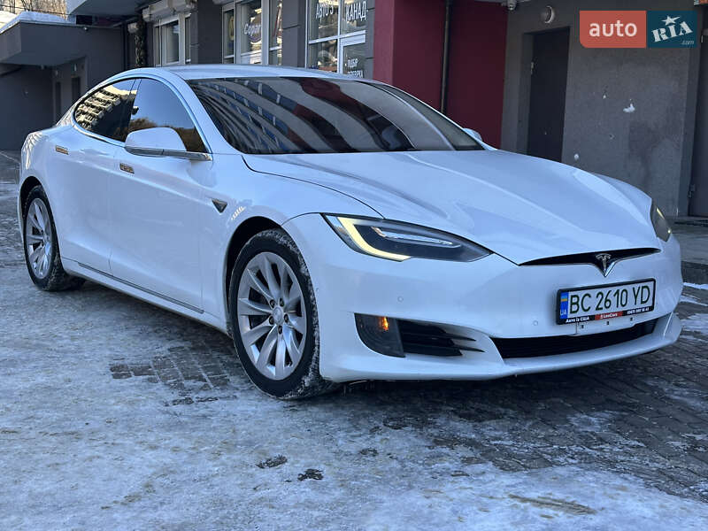 Ліфтбек Tesla Model S 2016 в Львові фото 3 Ліфтбек Tesla Model S 2016 в Львові