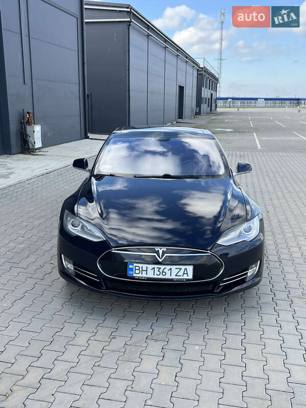 Лифтбек Tesla Model S 2014 в Одессе фото 2 Лифтбек Tesla Model S 2014 в Одессе