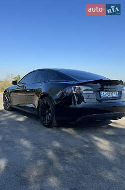 Ліфтбек Tesla Model S 2016 в Дніпрі