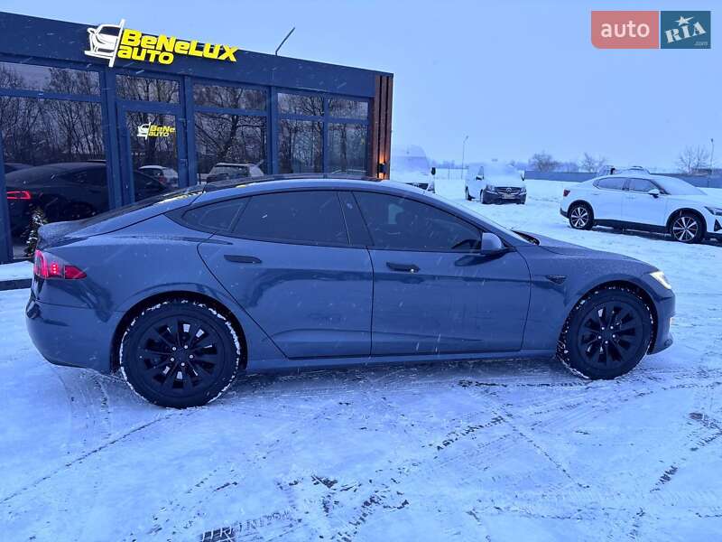 Лифтбек Tesla Model S 2017 в Коломые фото 9 Лифтбек Tesla Model S 2017 в Коломые