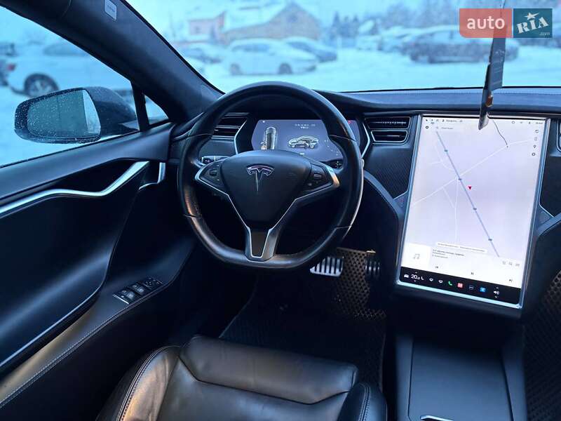 Лифтбек Tesla Model S 2017 в Коломые фото 29 Лифтбек Tesla Model S 2017 в Коломые