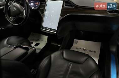 Лифтбек Tesla Model S 2015 в Дрогобыче