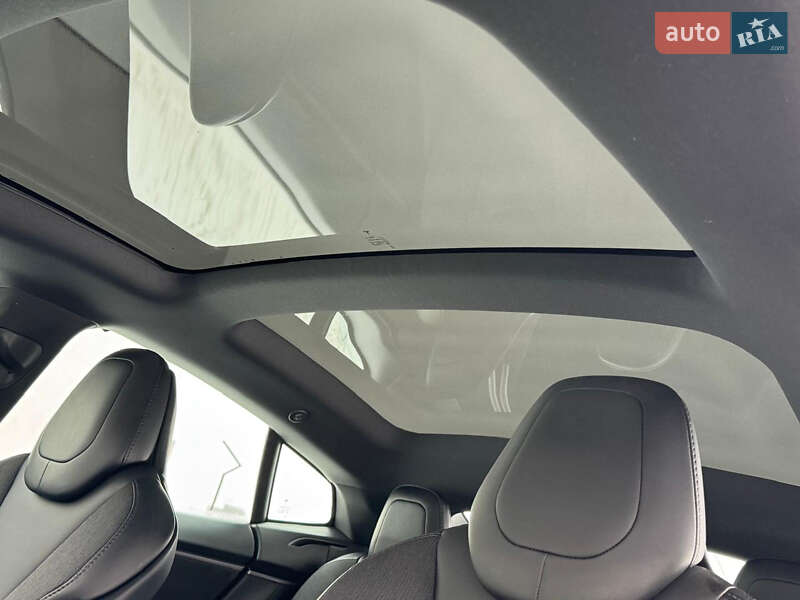 Ліфтбек Tesla Model S 2018 в Луцьку