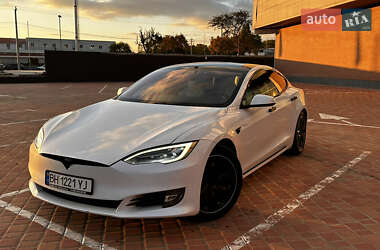 Ліфтбек Tesla Model S 2020 в Одесі