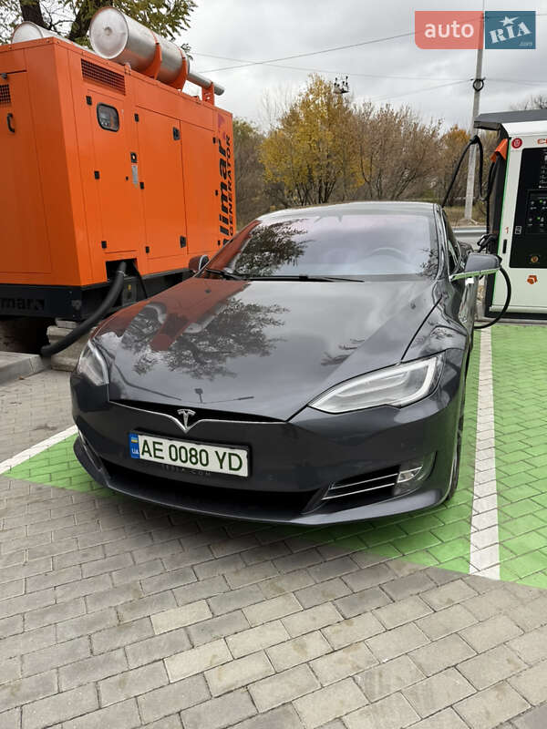 Tesla Model S 2018 Tesla Model S 2018