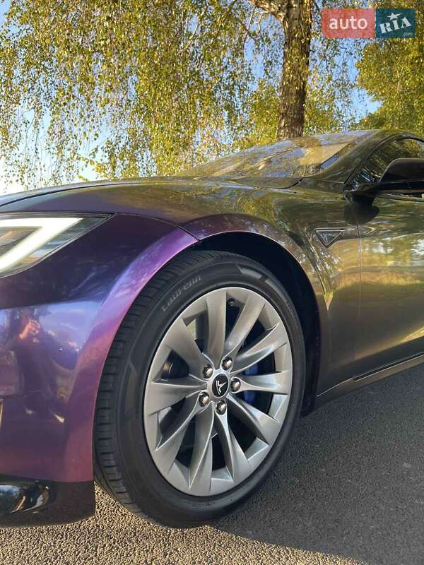 Лифтбек Tesla Model S 2016 в Луцке фото 33 Лифтбек Tesla Model S 2016 в Луцке